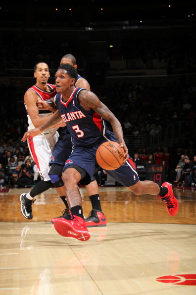 摆出了挥杆 摆出了挥杆