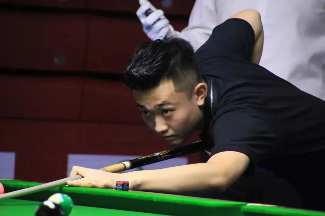 比赛中继续 比赛中继续